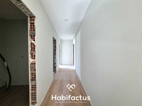 Moradia T3 - Totalmente Remodelado – Viseu