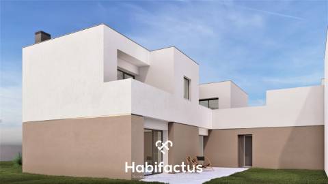 Moradia Geminada T4 em construção no Campo - Viseu