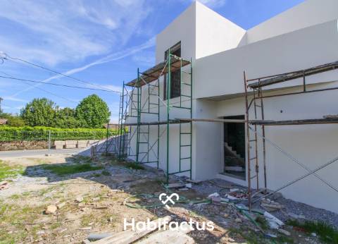 Moradia Geminada T4 em construção no Campo - Viseu
