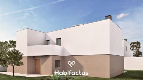 Moradia Geminada T4 em construção no Campo - Viseu