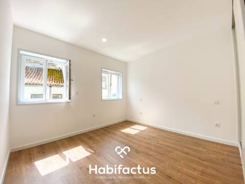 Apartamento T1+1  no Centro de Nelas