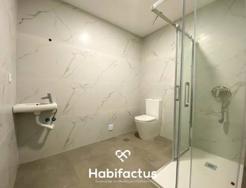 Apartamento T1+1  no Centro de Nelas