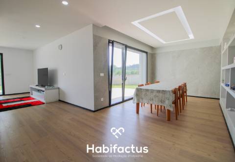 Moradia Isolada T4+1 - Viseu