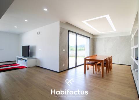 Moradia Isolada T4+1 - Viseu