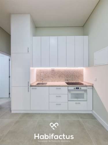 Apartamento T2 para venda no centro de Viseu