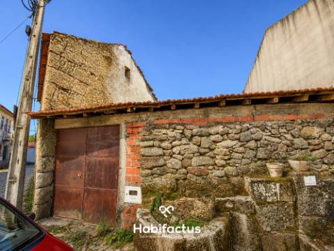 Moradia em Pedra para Reconstrução - Mangualde