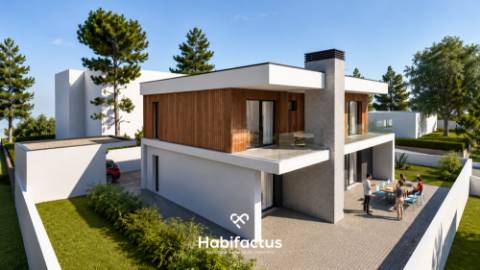 Moradia isolada T4 em construção - Viseu