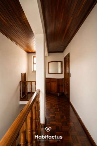 Quinta com moradia isolada T4