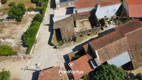 Moradia T3 para Venda em Paranhos da Beira – Seia