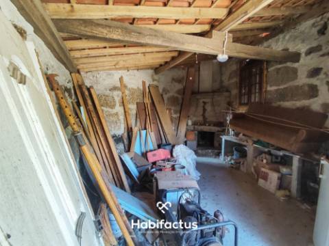 Moradia T3 para Venda em Paranhos da Beira – Seia