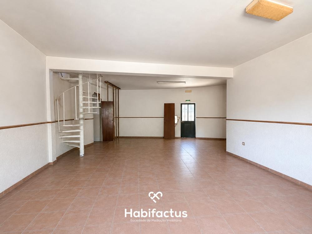 Apartamento T2 totalmente remodelado a apenas 12 minutos do centro de Viseu