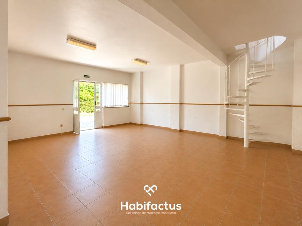Apartamento T2 totalmente remodelado a apenas 12 minutos do centro de Viseu