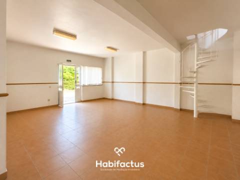 Apartamento T2 totalmente remodelado a apenas 12 minutos do centro de Viseu