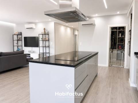 Exclusivo Apartamento T4 Semi-Novo a 5 Minutos do Centro de Viseu