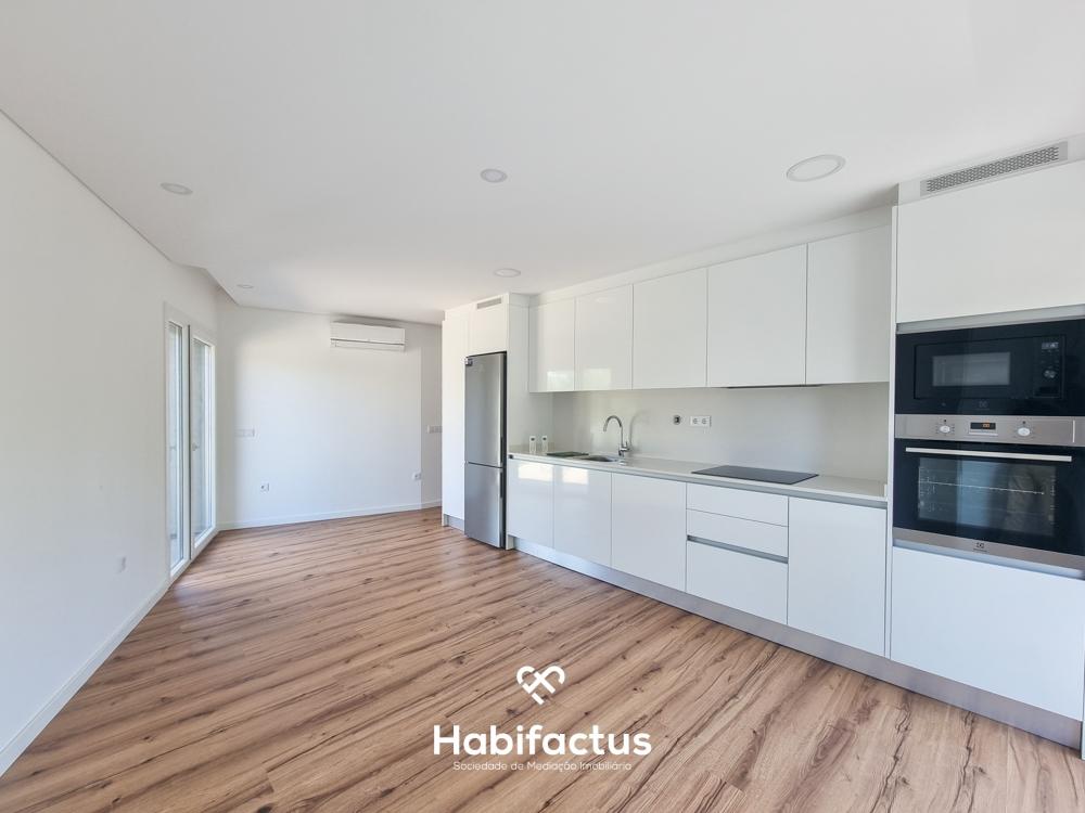Apartamento T2 para Arrendamento