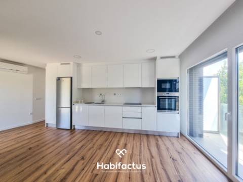 Apartamento T2 para Arrendamento