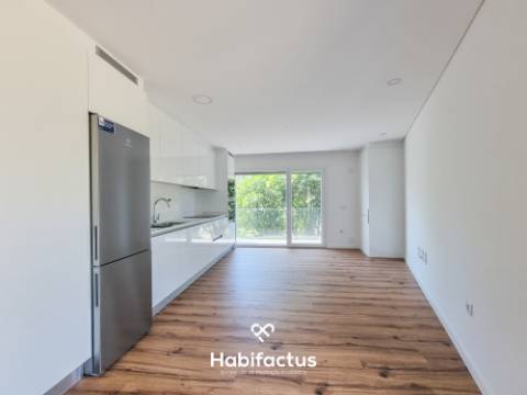 Apartamento T2 para Arrendamento