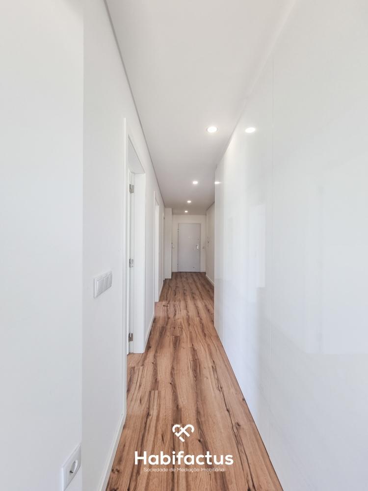 Apartamento T2 para Arrendamento