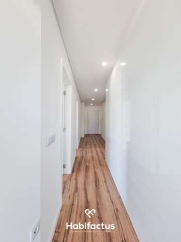 Apartamento T2 para Arrendamento