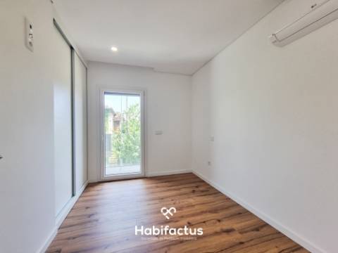 Apartamento T2 para Arrendamento
