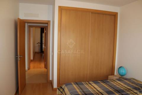 Apartamento T2 Mobilado - em Alcochete