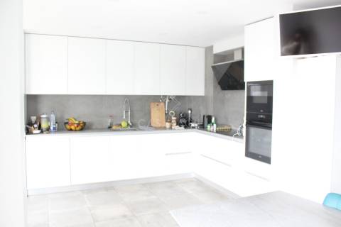 Dúplex TT1+3 em Alcochete - Urbanização dos Barris