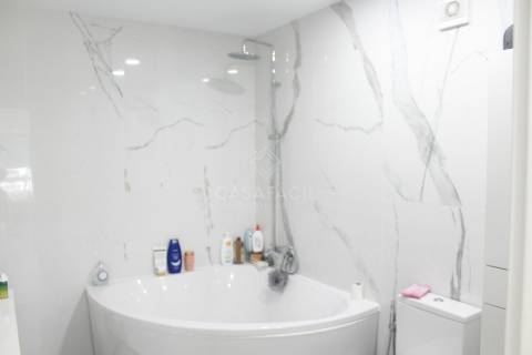 Dúplex TT1+3 em Alcochete - Urbanização dos Barris