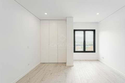 Apartamento T4 Duplex em Alcochete Novo - Próximo do centro da Vila De Alcochete!
