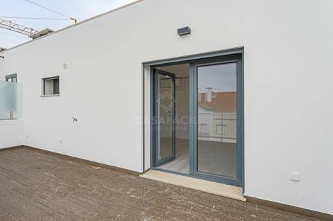 Apartamento T4 Duplex em Alcochete Novo - Próximo do centro da Vila De Alcochete!