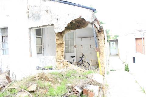 3 Moradias todas T2 no Montijo - Investimento!