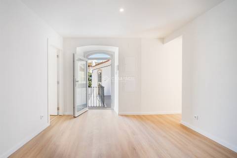 Dúplex T4 no centro de Alcochete!