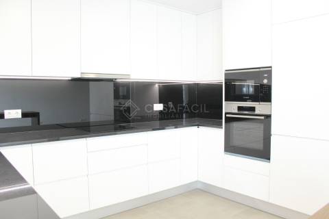 Moradia em Banda T3+1 Venda em Alcochete,Alcochete