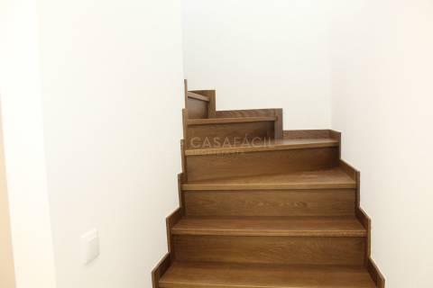 Moradia em Banda T3+1 Venda em Alcochete,Alcochete