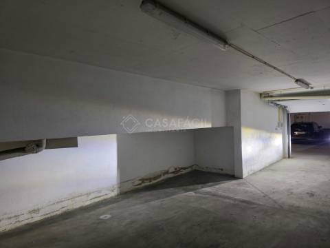 Garagem Box em Alcochete!