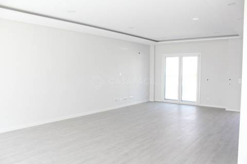 Moradia em Banda T3+1 Venda em Alcochete,Alcochete