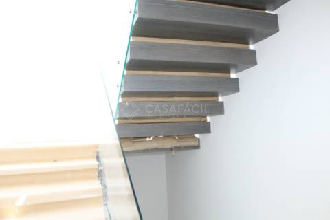 Moradia em Banda T3+1 Venda em Alcochete,Alcochete