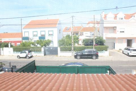 Moradia T1+2 em Alcochete!