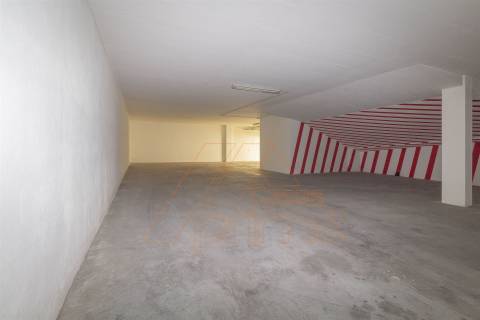 Garagem  Venda em Santa Clara e Castelo Viegas,Coimbra