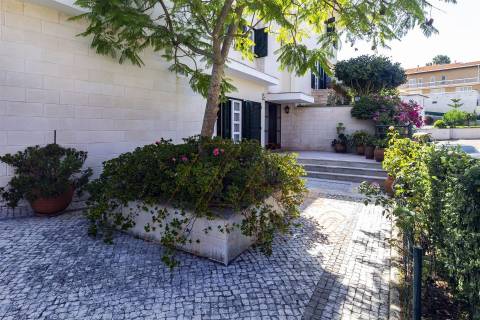 Moradia Isolada T7 - Tamonte - Coimbra/Venda