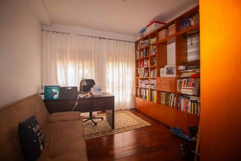 Apartamento T4 - Celas - Coimbra/Venda