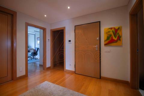 Apartamento T5 - Solum - Coimbra