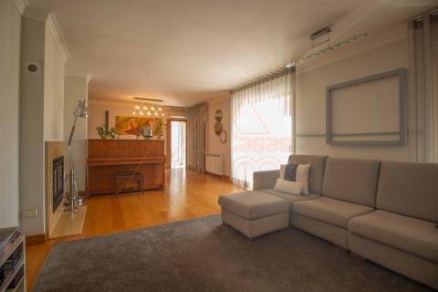 Apartamento T5 - Solum - Coimbra