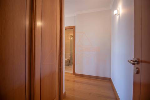 Apartamento T5 - Solum - Coimbra