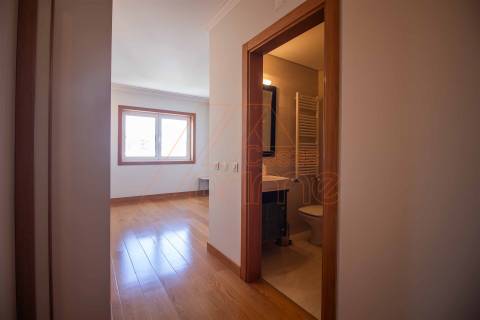 Apartamento T5 - Solum - Coimbra