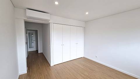 Apartamento T4 - Celas - Coimbra/Venda