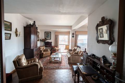 Apartamento T5 - Conchada - Coimbra/Venda