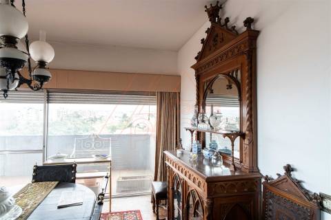 Apartamento T5 - Conchada - Coimbra/Venda