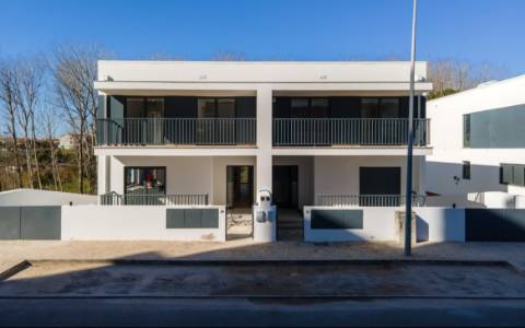 Moradia Geminada T4 - Tavarede - Figueira da Foz/Venda