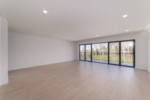 Moradia Geminada T4 - Tavarede - Figueira da Foz/Venda