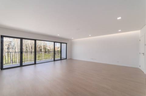 Moradia Geminada T4 - Tavarede - Figueira da Foz/Venda